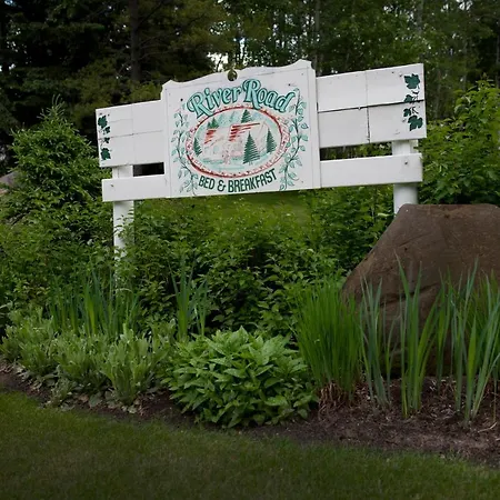 River Road Bed & Breakfast-3